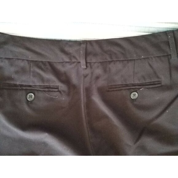 Daisy Fuentes Womens Black Walking Shorts Front & Back Pockets Belt Loops Sz 10 - Picture 3 of 8